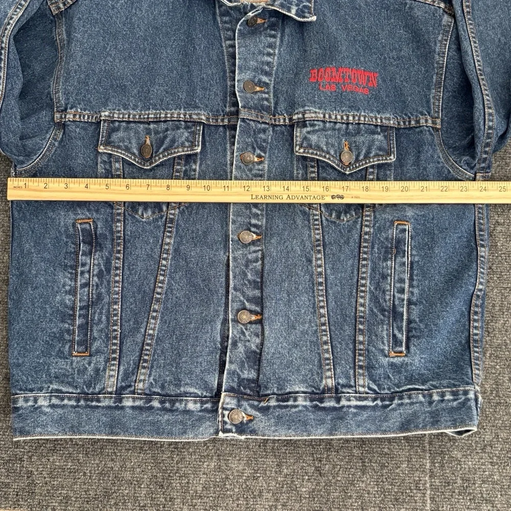 Vintage 90's Y2K Boomtown Las Vegas‎ Casino Denim Jacket Size Large Dadcore